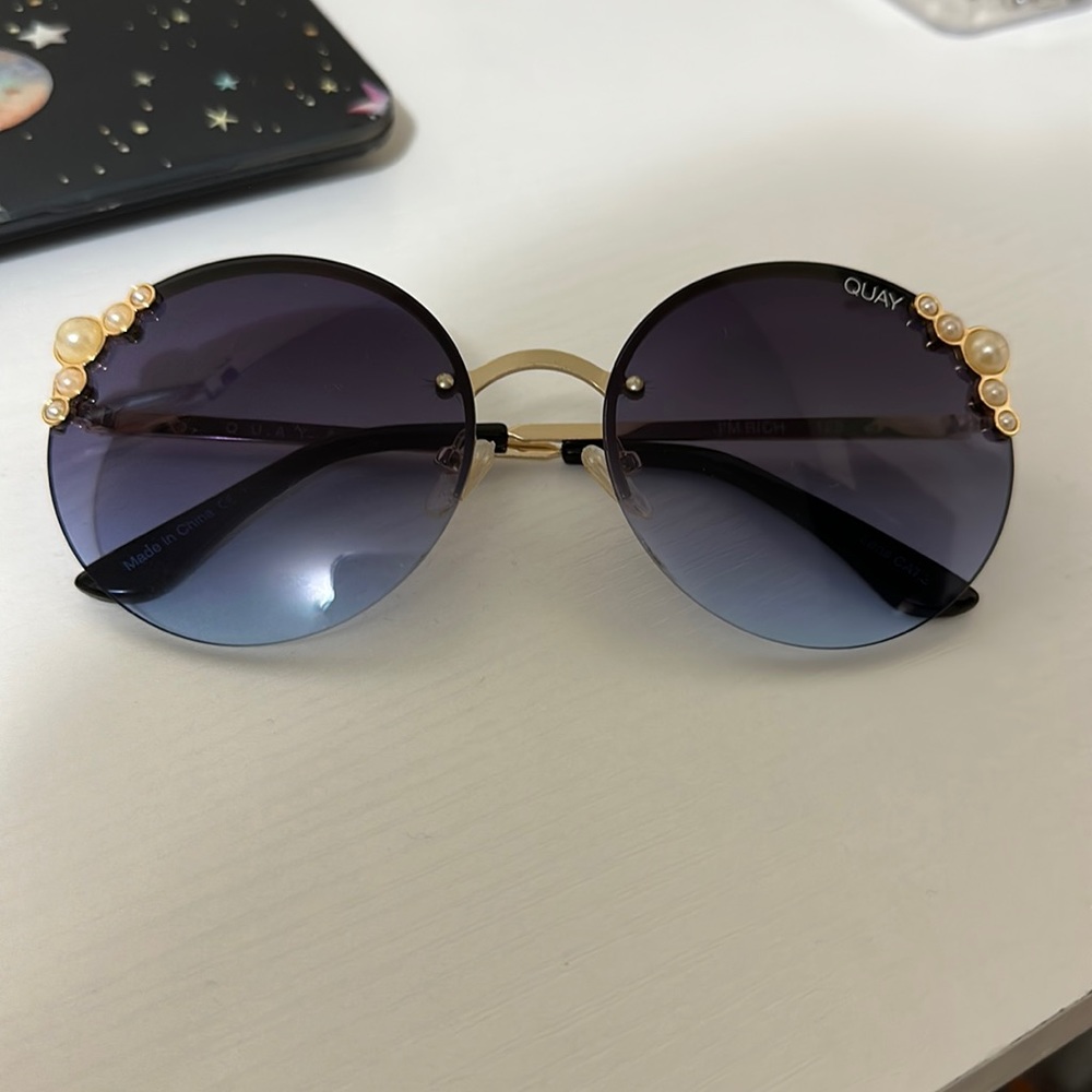 Quay sunglasses